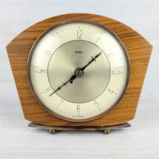 Vintage Metamec Mantel Clock Wood Effect Case Battery Powered Working