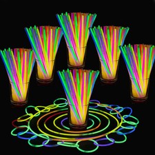 50 Glow Sticks Bracelets