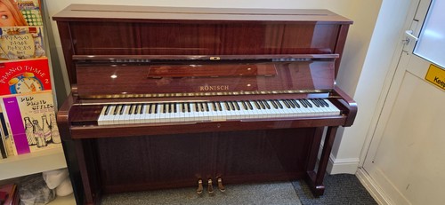 Ronisch k125 upright piano - upright,