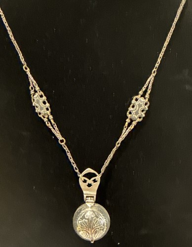 Silver tone pomander - tone,
