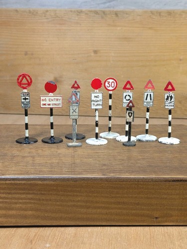 Vintage dinky toys british - vintage,