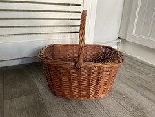 WICKER SHOPPING BASKET -