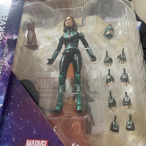 Disney marvel legends toybox - disney,