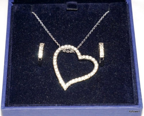 Stunning swarovski crystal - stunning,
