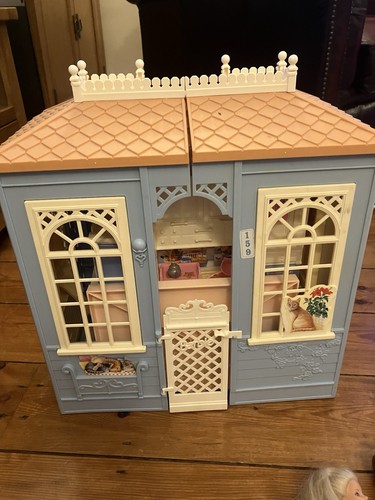 Vintage 1990 barbie dolls - vintage,