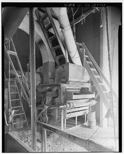 41. Grain cleaner in 1913