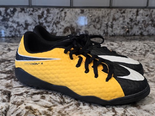 Nike hypervenomx phelon - nike,