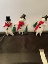 Set Of 3 Snowmen Bendable And Cheerful Christmas Decorations