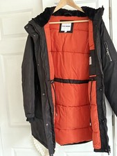 Steve Madden Women's Quilted Puffer coat Size L, Black, Excellent condition 