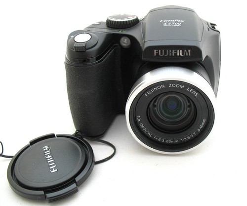 Fujifilm finepix s5700 compact - fujifilm,