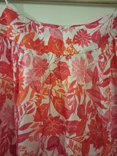 M&S Ladies Skirt Size 8 Never