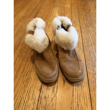 UGG Elowen Boots Womens Size 9