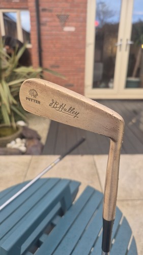 Halley vintage putter in - jb,