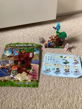 Minecraft Tree House Building Blocks Set Includes Figures with instructions
