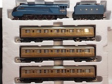 Hornby mallard and - and, 3