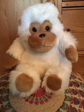 Vintage Jade White Brown