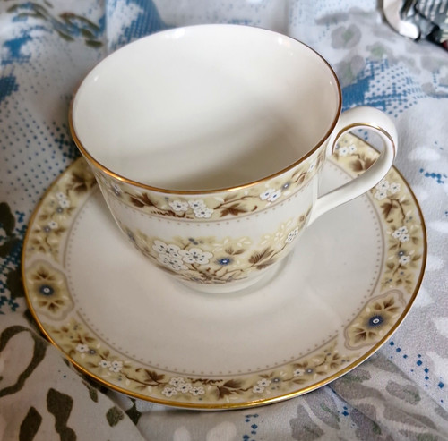 Royal doulton mandalay - royal,