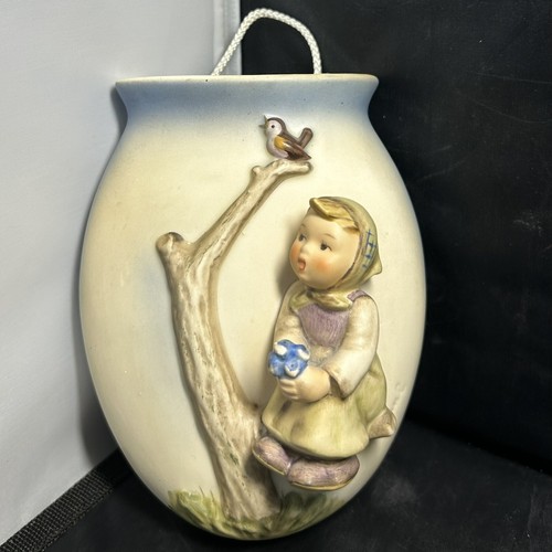 Hummel goebel wall pocket - goebel,
