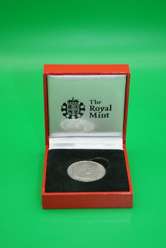 Royal mint queen elizabeth - queen,