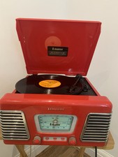 Steepletone Roxi 1 Record Player/Radio