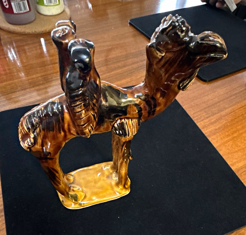 Glossy glazed ceramic - glossy,