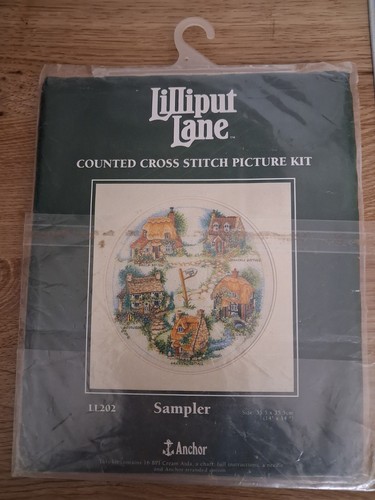 Lilliput lane counted cross - ,