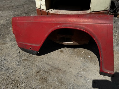 Triumph tr4 rear wing - triumph, (off