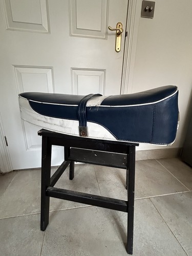 Classic vespa bench seat - classic,