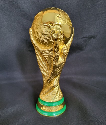 World cup replica trophy - world,