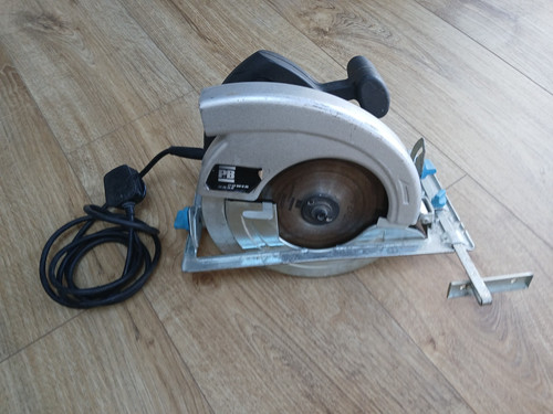 Powerbase 240v corded - 240v,