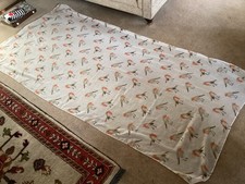 Decoratve large Scarf, Robins, 180x100cms