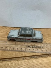 DINKY TOYS AUSTIN A105 CAR No