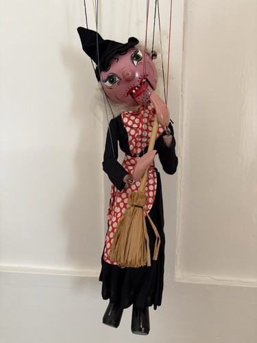 Pelham puppets witch - puppets, in