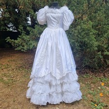 Vintage 1980s Gianni Balenti White Southern Belle Milkmaid Wedding Dress Size 8