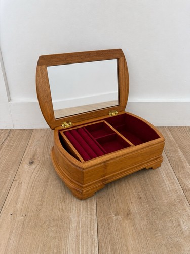 Vintage mele wooden jewellery - mele,