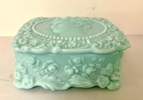 Lovely large jadite dresser - large,