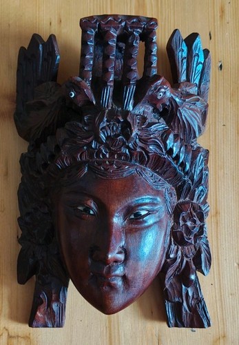 Vintage hand carved - hand, solid