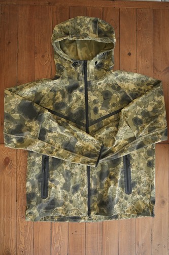 Rare nike tech - nike,