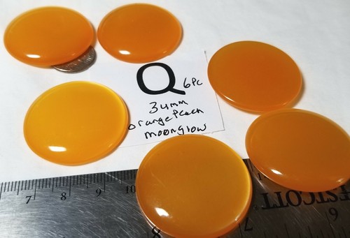 Vtg round moonglow - moonglow, thermoset