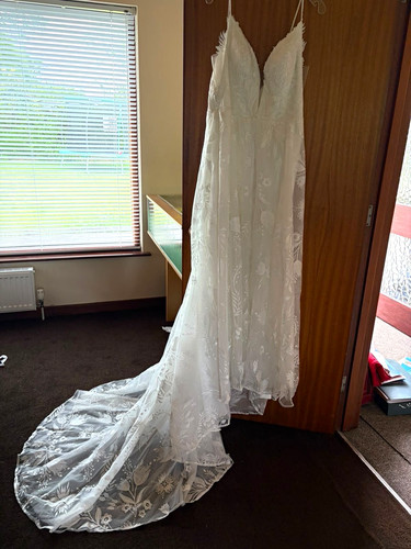 Maggie sottero ivory - maggie, a-line