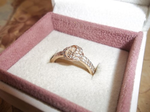 Genuine authentic pandora rose - pandora,