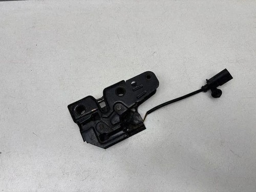 Polo bonnet lock - vw,