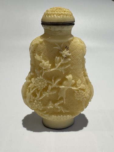 Vintage chinese carved style - vintage,