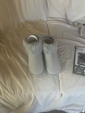 Totes Isotoner Pillowstep Grey