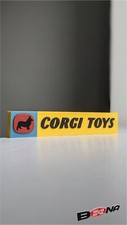 CORGI TOYS   logo display