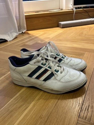 Adidas 1992 true vintage - adidas,