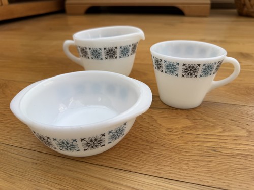 Vintage pyrex chelsea - pyrex,