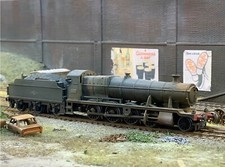 OO gauge locomotive: Weathered