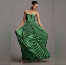 ML Monique Lhuillier Women's Helena Satin Long Dress Clover Green Size 2 NWT