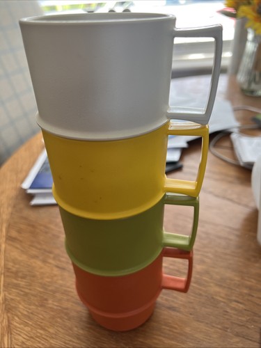 Tupperware stackable mugs - stackable,